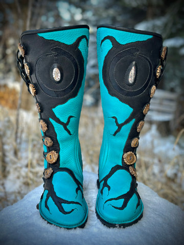 Twilight Ouroboros boots 8 button